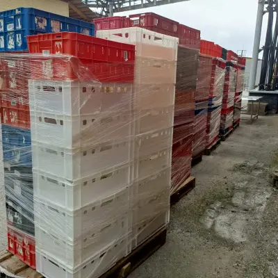 Пластиковые ящики HDPE, ломанные