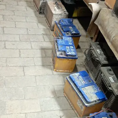 Аккумуляторные батареи, б/у