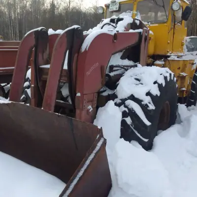 Трактор колесный, марка К-700А, г/н 2685УО/18, 1989 г.в.