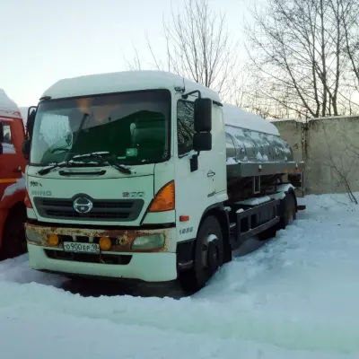 Автоцистерна модель 60337 на шасси HINO GH8JJTA-QHR  гос.№ О900ЕР/18, 2016 г.в.