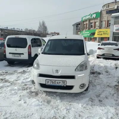 Автомобиль PEUGEOT PARTNER г/н Р760АР18, 2013