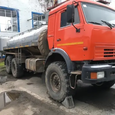 Грузовая автоцистерна, модель КАМАЗ 560353, г/н К025ХТ18, 2013 г.в.