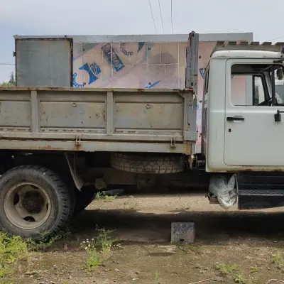 Самосвал ГАЗ 473887 г/н Е704ТТ18, 2008 г.в. (бензин)