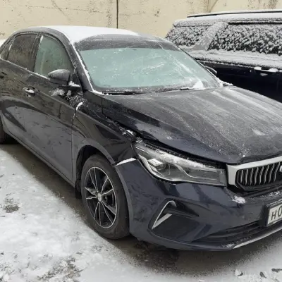 Автомобиль Geely EMGRAND 1,5 AT, 2023 г/н Н003КА18 (после ДТП)