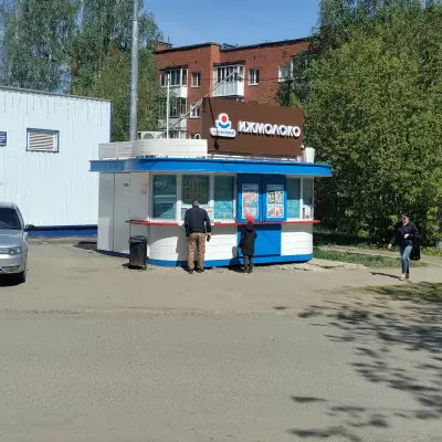 Киоск металлический «ИЖМОЛОКО» (УР.,г. Ижевск ул. Автозаводская, 60