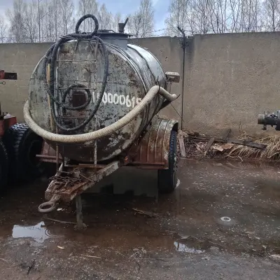 Прицеп-ёмкость РЖТ-4М, г/н 5390 УТ/18,  1995 г.в.