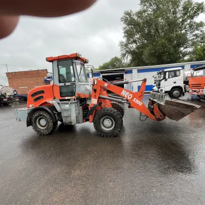 Погрузчик фронтальный HZM NEO S200 г/н УХ6219, 2014 г.в.