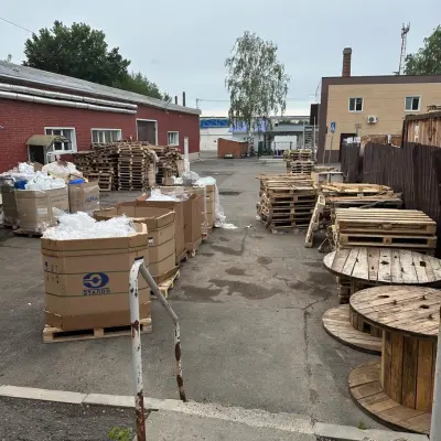 Продажа вторсырья с трёх предприятий: картон, пленка, макулатура, канистры ПНД-б/у и др.
