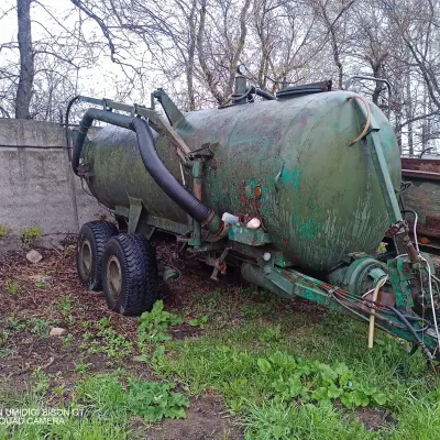 Прицеп разбрасыватель МЖТ-10, гос. № УХ330218, 1990 г.в.