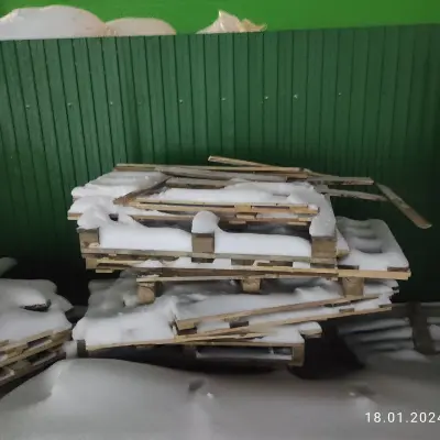 Деревянные поддоны б/у смешанные (лом/не лом)