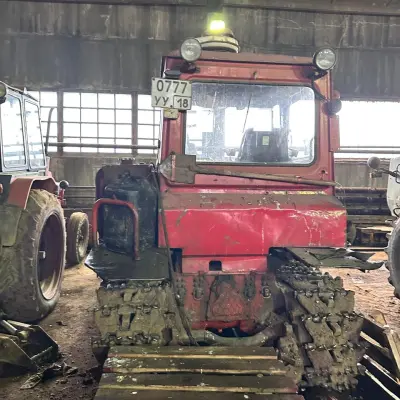 Гусеничный трактор ДТ-75 ДЕРС2 с бул. оборуд. г/н 0777УУ18, 2007 г.в.
