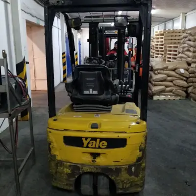 Электропогрузчик YALE ERP15VT SWB 3х опорный, 2014 г.в.