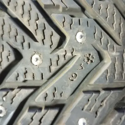 Шины Nokian Hakkapellita 8 195/65 R15 б/у